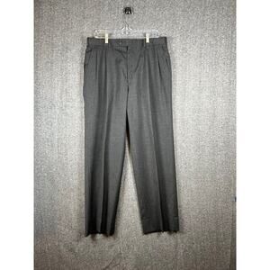 Kingsridge Men's Size 34x30 Dress Pants